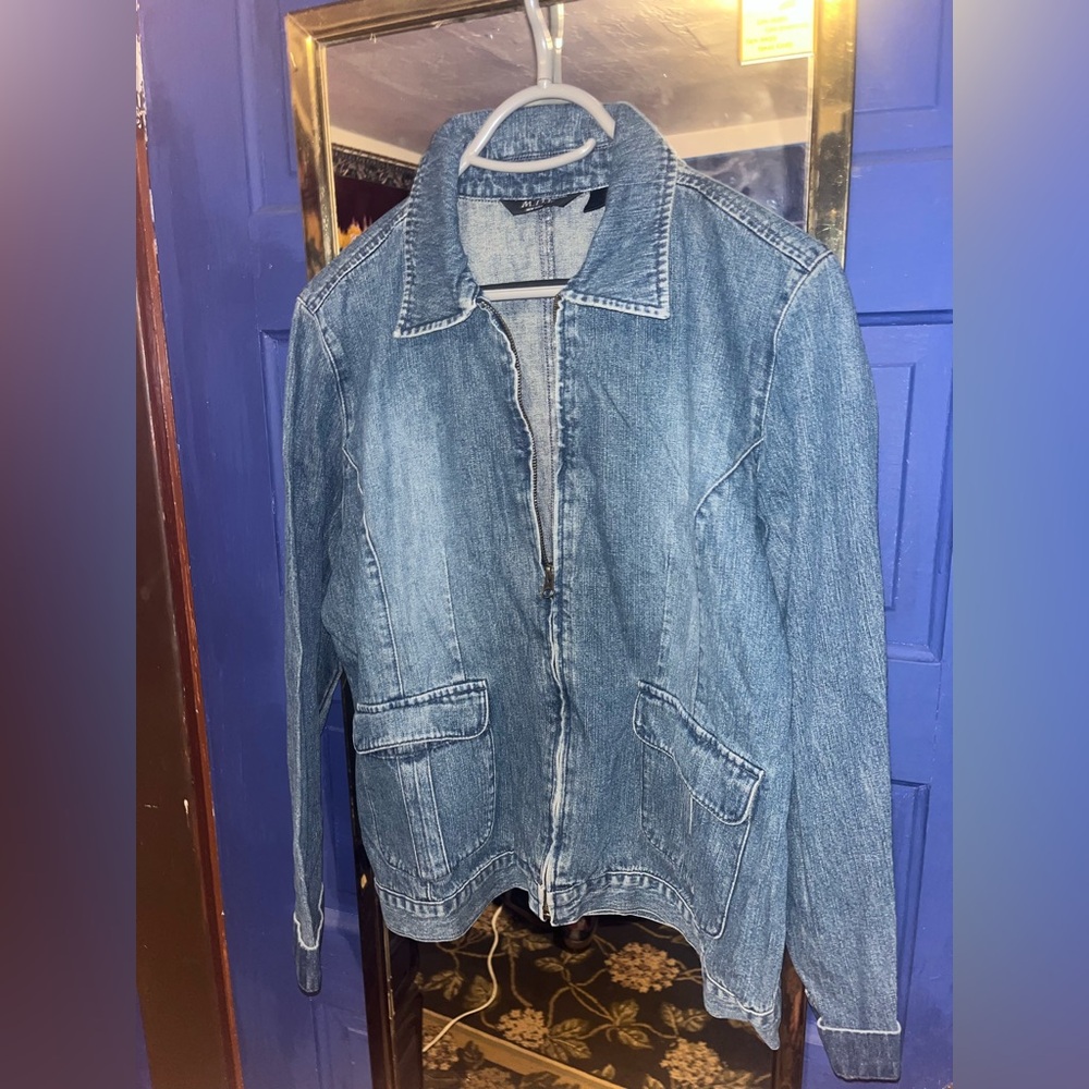 Classic Blue Women's Jean Jacket